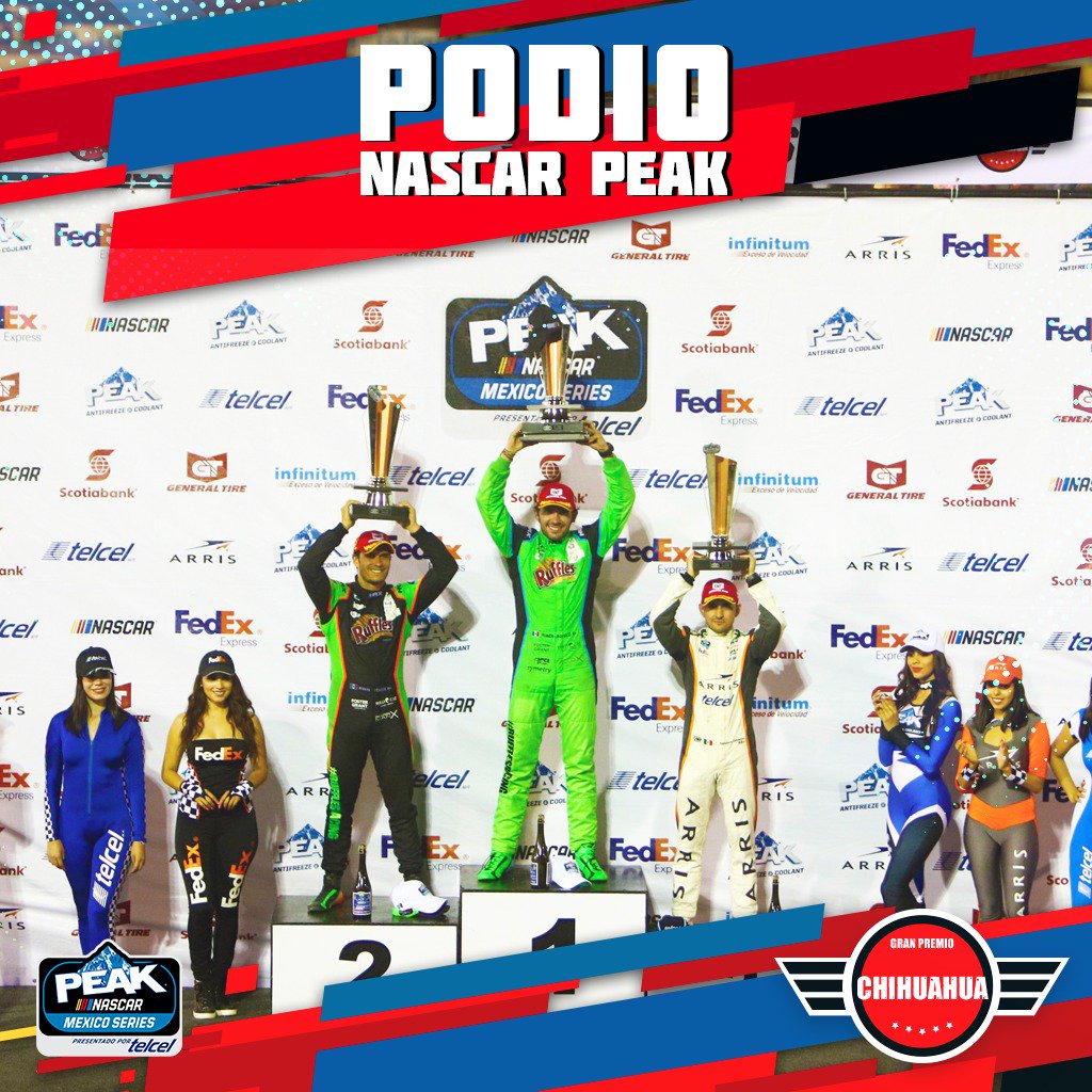 Tres pilotos que dieron todo en la pista para dominar la fecha nocturna de la temporada y subir victoriosos al podio. ¡Muchas felicidades! #NASCARChih