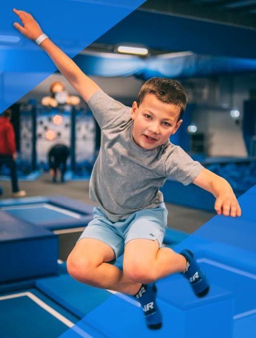 AirArenaChi's tweet photo. Happy Sunday! ☀️

Here are our Open Jump prices (when booking online). 💙

It's only £5 when you book a second hour! ☺️

#Chichester #AirArena #Sunday #Trampoline https://t.co/GjqX7yiOIc