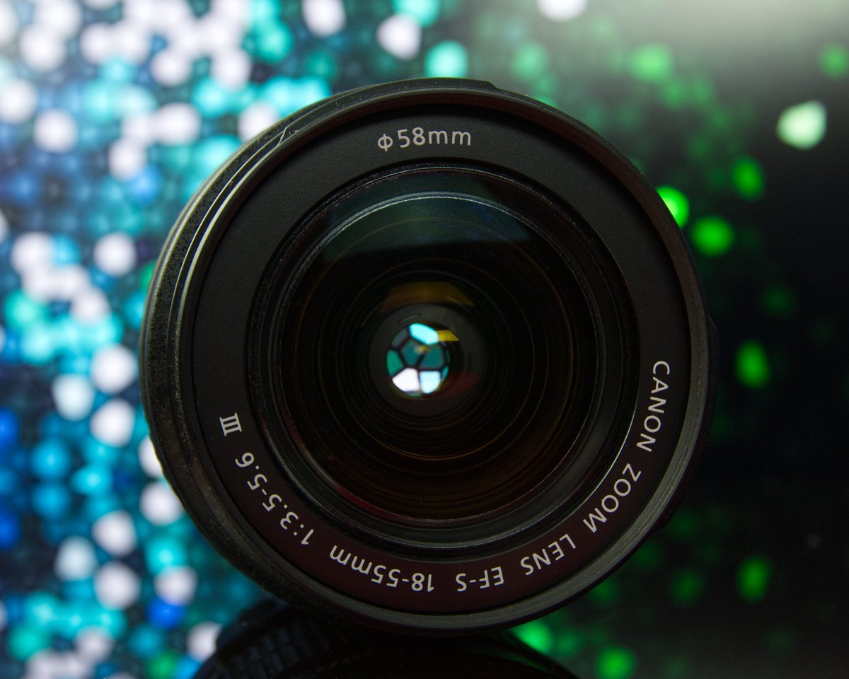 Hey guys, brand new video today. Check it out if you want to get some cool product photography shots.
youtu.be/3JRm9W-jV1Y
RTs greatly appreciated.
Thanks guys and enjoy your day.