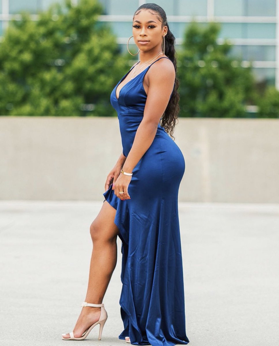 dabuttlover69's tweet photo. aBUNdantly Blessed #aBUNdantlyblessed #grownASSwoman #CurvesAhead #sexyAF #baddies #ass #shemakesmehard #iwanther #finnasmash #shefine #thatsmile #baeoftheday #sexyass #smackableass #sassysexyass #thickchicks #datass #thickness #thick #thickbuns4me #faptothis #curves4me #thickem https://t.co/kwBPqiL1dE