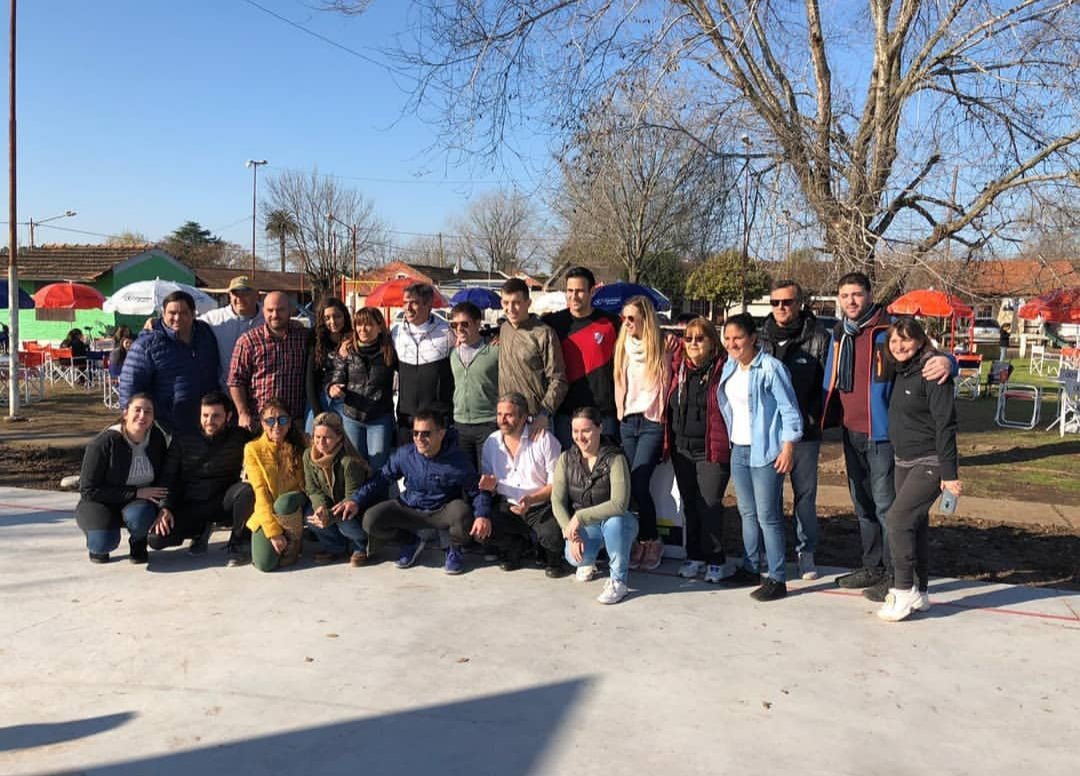 ana_sotodesouza's tweet photo. Inauguración del playon deportivo y Lanzamiento de "3R" proyecto de reciclado, en Barrio Marin.
@SkansiMarcelo @MunicipioCdeA
#MasProyectos #MasPorCarmen #VamosXMas #Skansi2019 https://t.co/UgJo4qxLxM