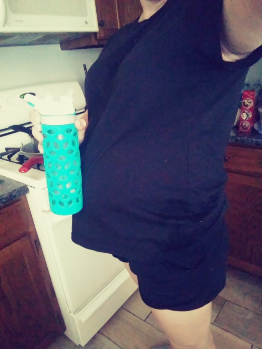 CJWilkens's tweet image. For those texting me to confirm I am drinking (water, people, water!)... 👍 yep. After a super extra strong Braxton Hicks and cramping I have loaded up on hydration station visits! 
#pregoproblems 
#hydrate