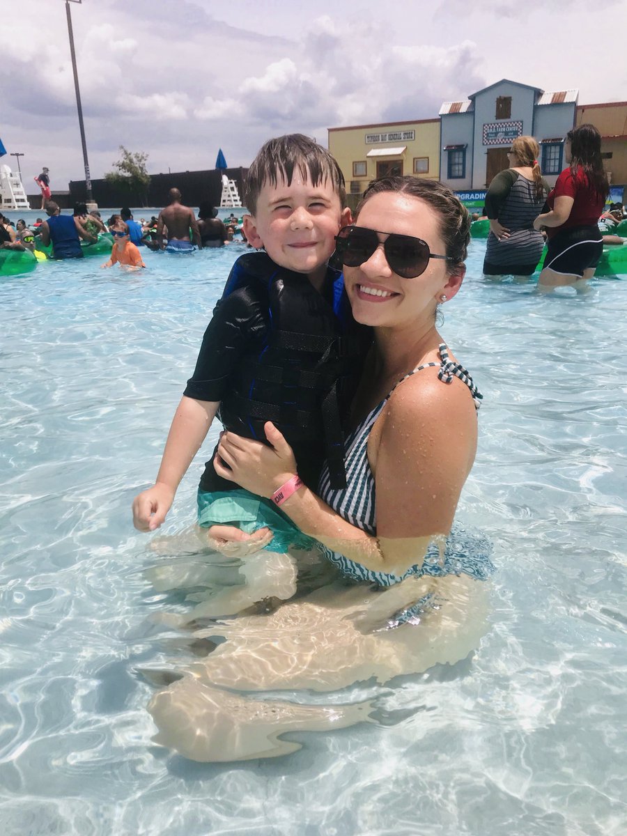 SavanahDeLuna's tweet image. He’s the only one that thinks it’s cool to take pictures with mom.. #illtakeit