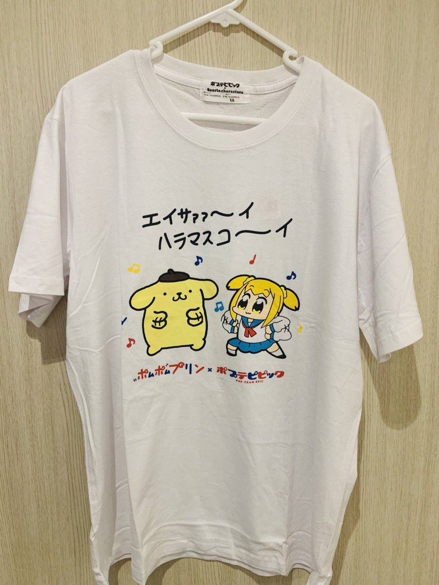 ヴィレッジヴァンガードルミネエスト新宿店 V Tvittere サンリオ ポプテピピック プリンくんとポプちんのエイサイハラマスコイおどり Tシャツ入荷しました こんな奇跡なコラボあります ステッカーも発売中です 3連休はぜひぜひヴィレッジヴァンガード