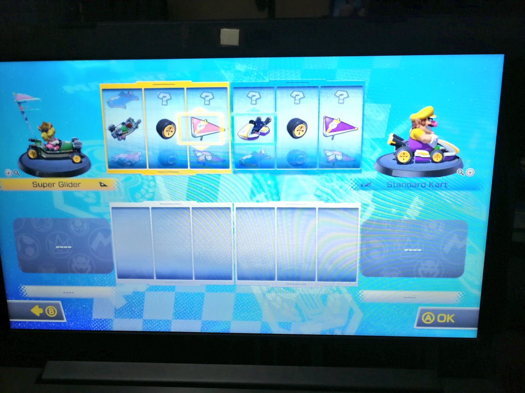 urJoy's tweet photo. Solo ko siya kahapon at hindi ako 3rd wheel sakanila ni kuya hihi💞😂 #picturemunabagomatisod #musthavesnacks #MarioKart https://t.co/cOyng8kD3e