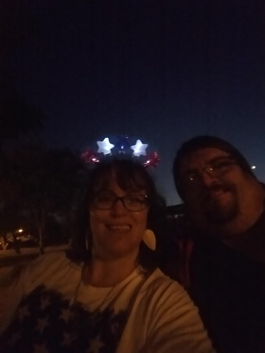 Racktt2004's tweet photo. Celebrating July 4th with my Love @rebelnascar3 #summerselfiebingo @hawleyelem https://t.co/77mwWBFzrn