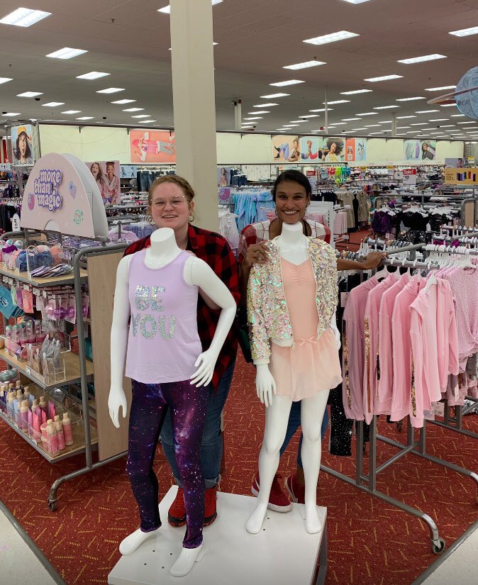 Colorme_Ashley's tweet photo. We are obsessed with Targets new More Than Magic brand and our guests are loving it too!! ✨🎯😍 Really enjoyed making some final touches Thursday with EIT @asiaaaa1795___!!! #lovetarget #MoreThanMagic  #style #t1795 #lovemyteam @CordeenW https://t.co/IHb0hlAYu0
