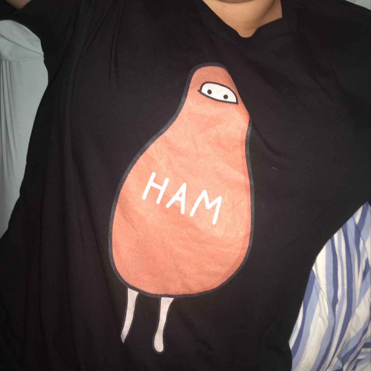 taylorgarciaaa's tweet photo. my mom bought me this shirt. it’s hysterical. if you know, you know. #TKAMB https://t.co/9wfye4JNuA