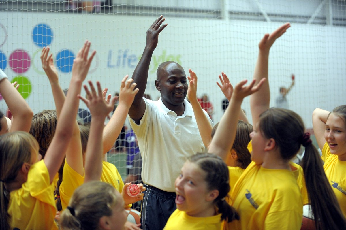 💥Government set to launch ‘School Sport &amp; Activity Action Plan’💥
 
Children will have a greater opportunity to access 6️⃣0️⃣ mins of daily sport &amp; physical activity, in school, after school or during weekends &amp; holidays afpe.org.uk/physical-educa…

🏃🏾‍♀️⚽️🏸⛷🥋🤸🏾‍♂️🏊🏾‍♂️🚣🏽‍♂️🏓🚴🏽‍♂️🏑