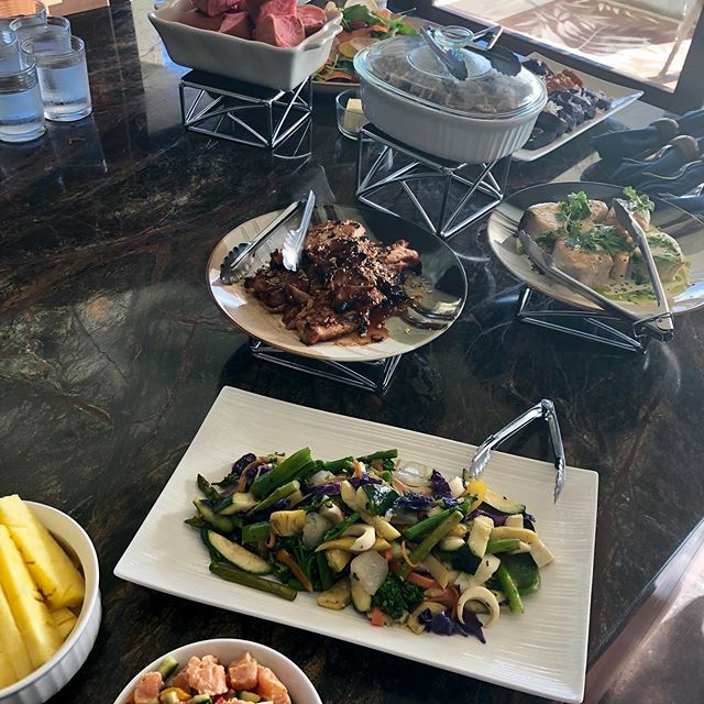 mauimace's tweet photo. #6top #luaumenu #privatechefmaui #mauiprivatechef #rjgourmetmaui @mauiactcon https://t.co/oq1eOeQLgT