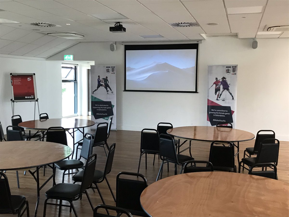 OxfordshireFA's tweet photo. All set for the 2019 Oxfordshire FA Coaches Conference! We’re looking forward to a jam packed schedule of a variety of workshops #CoachesConference #RESPECT #WeOnlyDoPositive https://t.co/qwNNQVzCYY