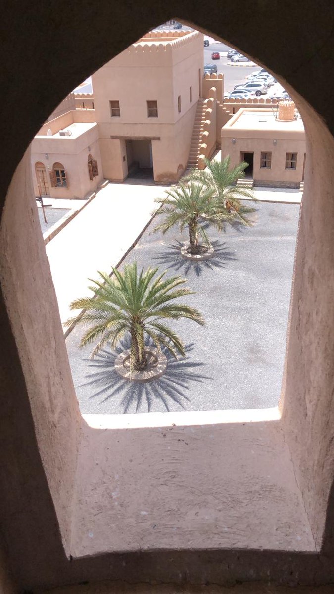ar_bait's tweet photo. Bait ar Ridaydah castle includes two confronting towers , A Sarooj to west - South and Al - Bizamah to north - east . https://t.co/SCC4kxe5AR