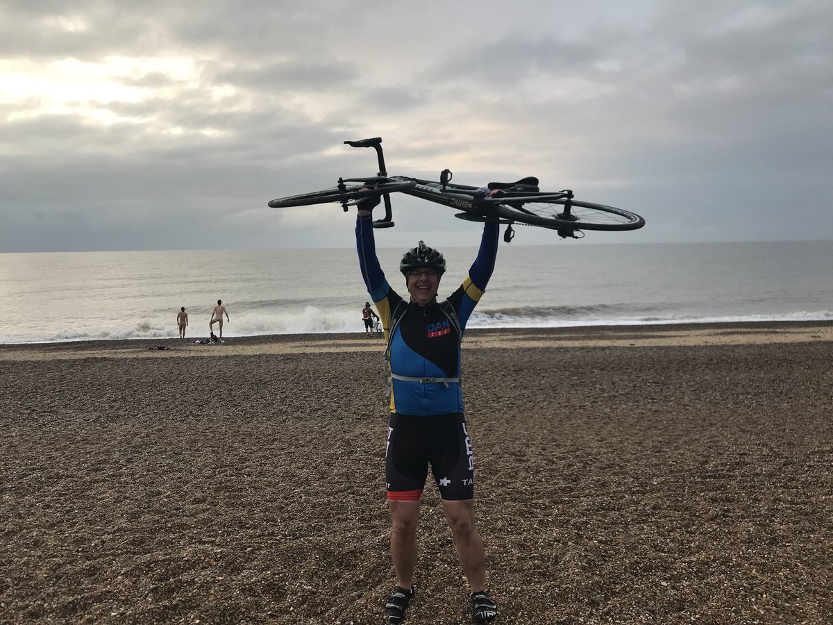 stevehigh4's tweet photo. Cracking first time experience riding #DunwichDynamo @southwarkcycle great friendly event, how rides should be. #aatr #goride #dunfun #nightriding #findyourepic #cyclinglife https://t.co/UGhkV7Tvfp