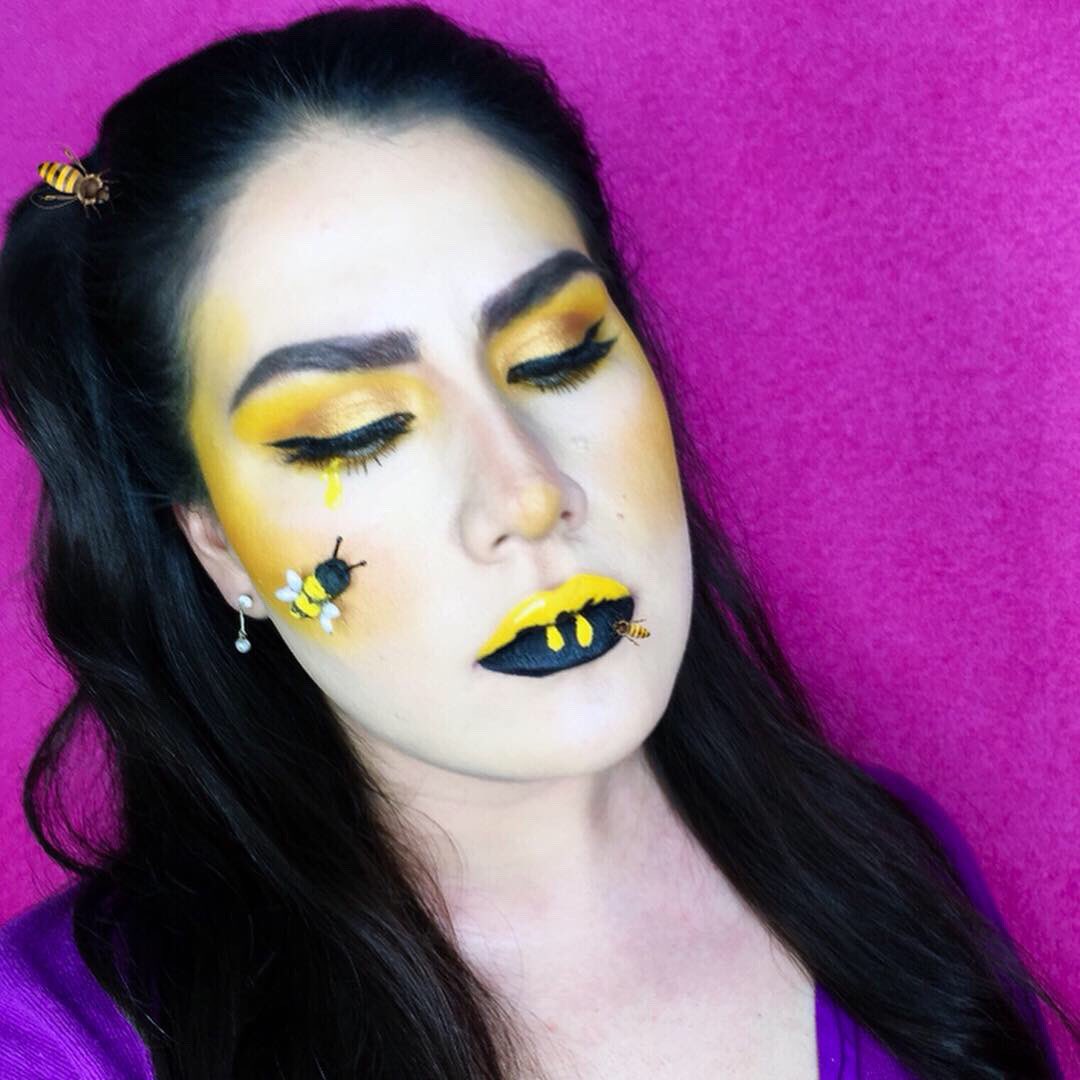 jocelynmontielg's tweet photo. SAVE THE BEES🐝 🐝 *IN A WORLD WHERE YOU CAN BE ANYTHING BE KIND 
Inspo: @laviedunprince &amp; @abbyrobertsartistry 
_
#makeupjoss #morphe #anastasiabeverlyhills #beemakeup #bees #coolmakeups #fantasymakeup #fantasymakeuplatinos #muasdemexico #mexicanmuas #latina #artisticmakeup https://t.co/QuGEDyBIZ7