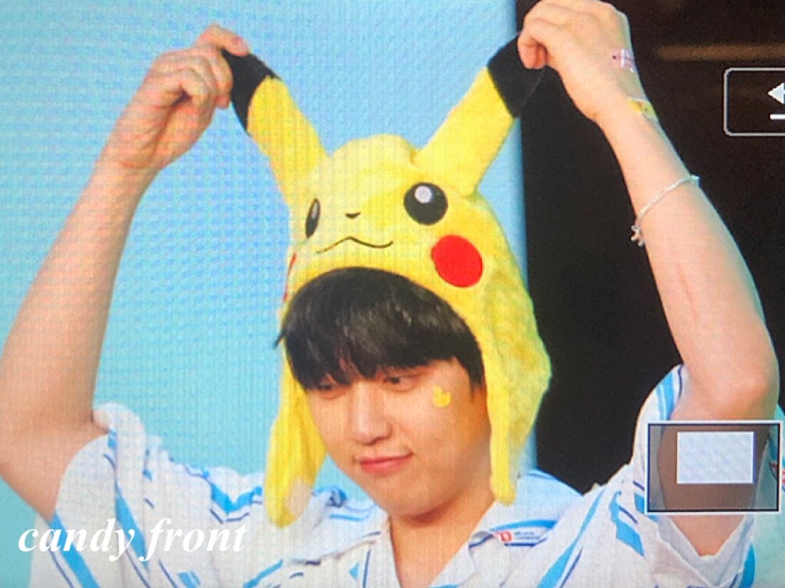 Candy_Sandeul's tweet image. 190714 대전 팬싸인회 #B1A4 #삼돌

밑에 찍찍이가 잠겨야 하는데 안잠겨서 현타 온 삼돌ㅋㅋㅋㅋㅋ큐ㅠㅠㅠㅠㅠ 그래도 귀여워💛