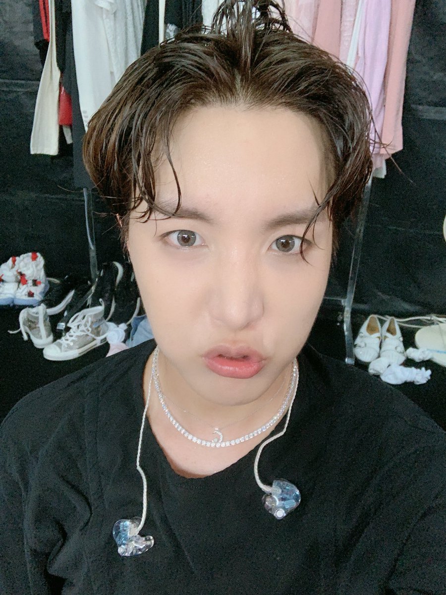 BTS_twt tweet picture