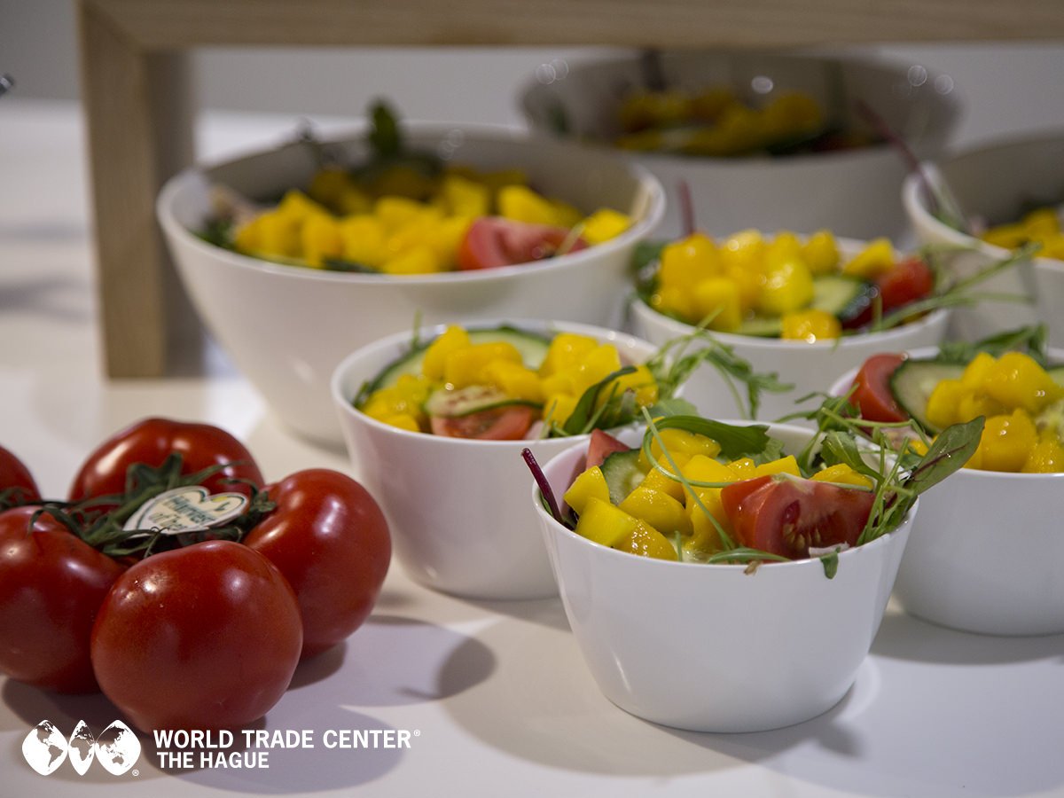 FRESH AND HEALTHY

Lunchtime? Head to Mondano’s Kitchen (right next to Mondano) where you’ll find plenty of healthy options for lunch. Eet smakelijk!