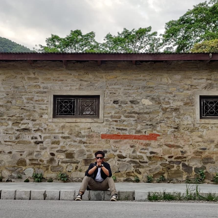 atankitt's tweet photo. कहाँ चली सवारी?
सड़क किनारे mandate wala ishuff ....
...😅
#Day1
#myfirstforeigntrip #beautyandthebeast #nepali #nepalnews #pokhara #travel #wanderlust #rjstory #rjankit #trip #nepaltourism #nepalifood #nepalese #nepaltourism #nepaltiktok https://t.co/tkbHsrNYUU