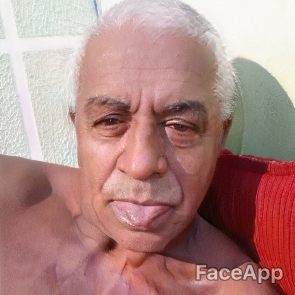 djxande_'s tweet photo. Vovó garoto naquele totalmente sedutor #focanalinguinha 🤣🤣😁😝😝😝 https://t.co/UDLBuyfBk7