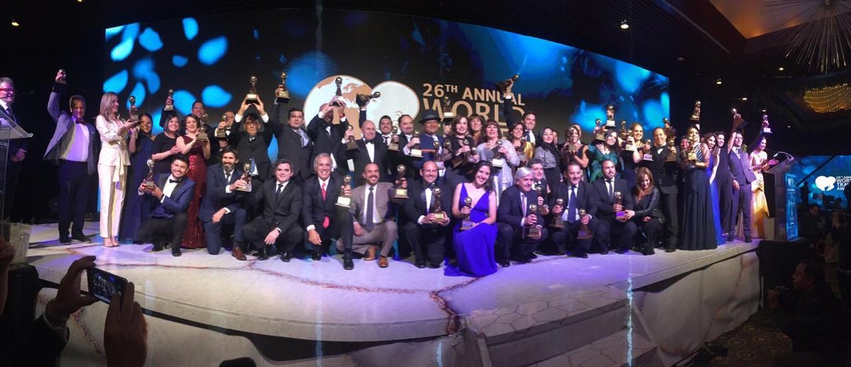 FlaviaSantoroT's tweet photo. ¡@Colombia es el mejor destino de Suramérica! Recibimos el reconocimiento en los @WTravelAwards conocidos como los Óscar del Turismo. Vamos en la dirección correcta con nuestro trabajo de promoción internacional para hacer de este sector el nuevo petróleo. https://t.co/IrpIQHhUP4