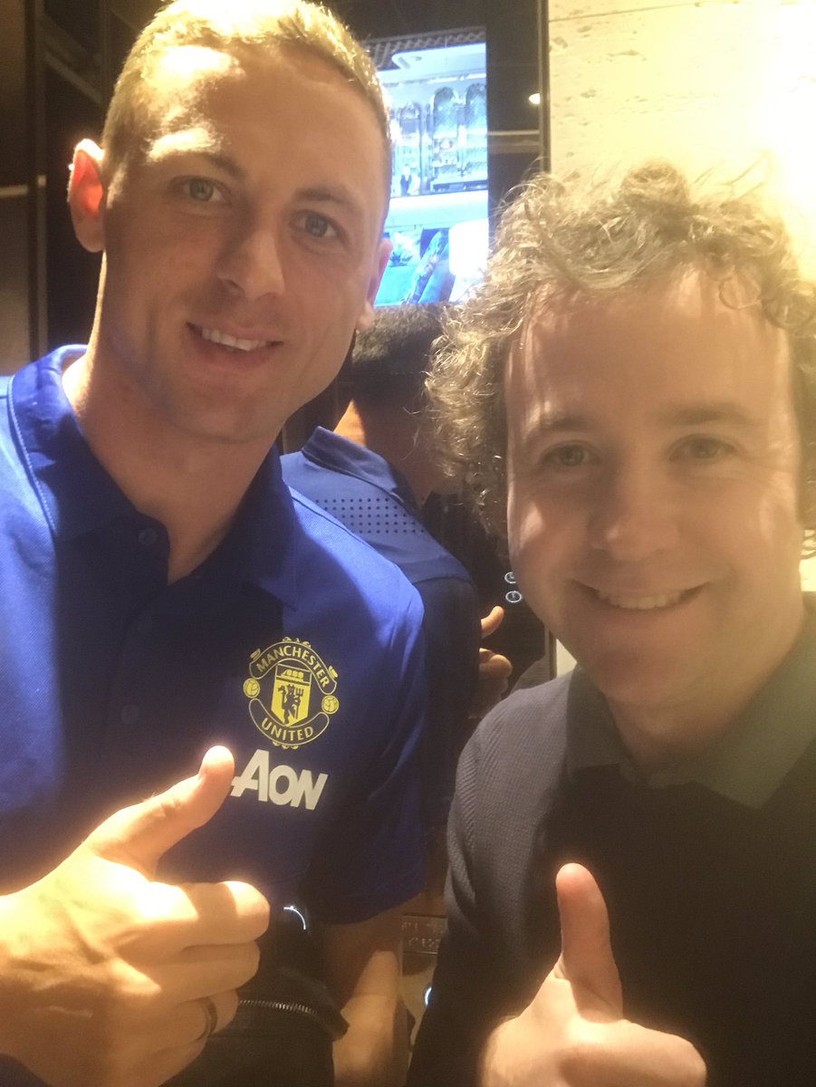 anton89's tweet photo. @NemanjaMatic  thanks for taking the time to have this photo 👍 https://t.co/fmgDsQGc46
