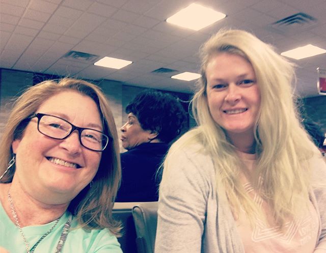 swampfrogfirst's tweet photo. Ready to start our #ade2019 journey today! #odarkthirry #itsreallyearly #teacherlife @jessica_roberts007 https://t.co/NYTnL2zlAW https://t.co/iamSMvB9gs