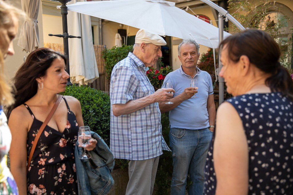 Inauguration du Caveau, hier, avec notamment la présence de Michel Hostettler, compositeur de la Fête des Vignerons 1999 (au centre sur la photo).
