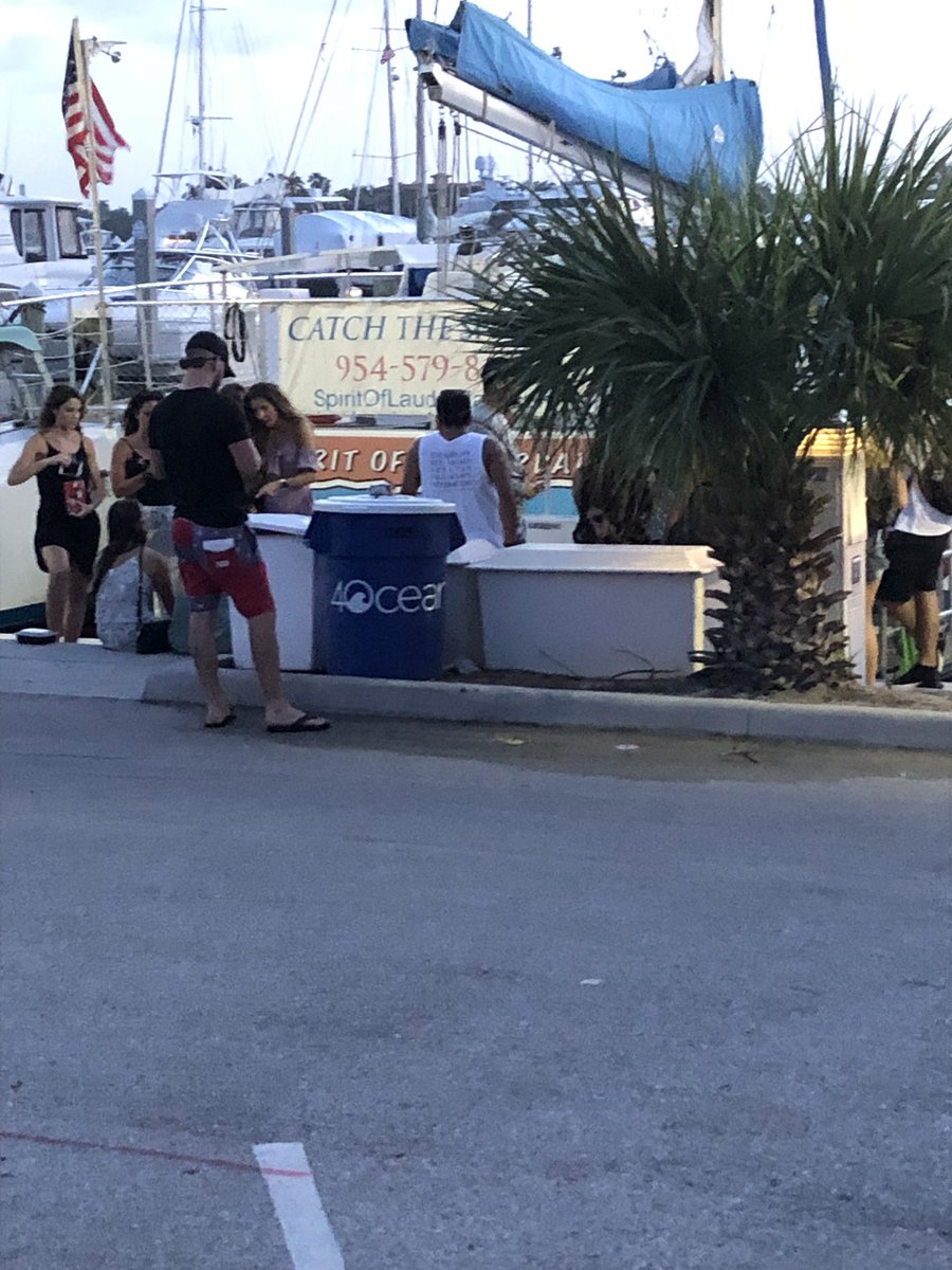 Maestro Golando (@scemusicrm) on Twitter photo Spotted in FL... <a href="/AllisonManion/">Allison Manion</a> <a href="/SCEArtRm/">Amy DeBruyn</a> does @4oceanBracelets sponsor Oceanside recycling on land as preventative? Spotted in FL... <a href="/AllisonManion/">Allison Manion</a> <a href="/SCEArtRm/">Amy DeBruyn</a> does @4oceanBracelets sponsor Oceanside recycling on land as preventative?