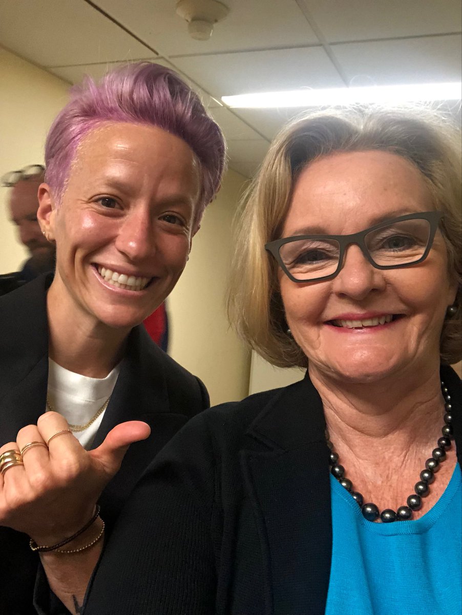 Claire McCaskill tweet media