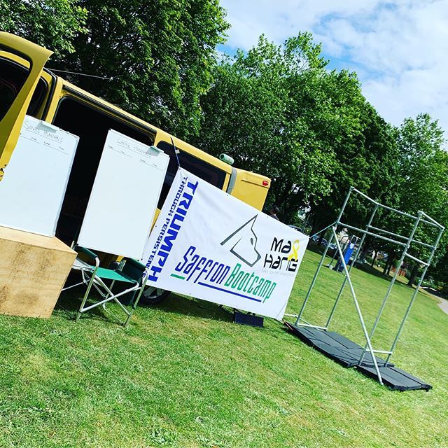 authentic_simon's tweet photo. About ready to go 🐒🦍🤸‍♀️Max’s Marvellous Fun Day Ready! #TeamMax #addenbrookescharitabletrust >>>>>>>>>>>>>>>>>>
#triumphthroughpersistence #voluntaryhardship #eradicateweakness #comfortistheenemy #saffronwalden #fitness #fitfam #bootcamp #personaltraini… https://t.co/LDWhzEQsKq https://t.co/DdAkwzENBo