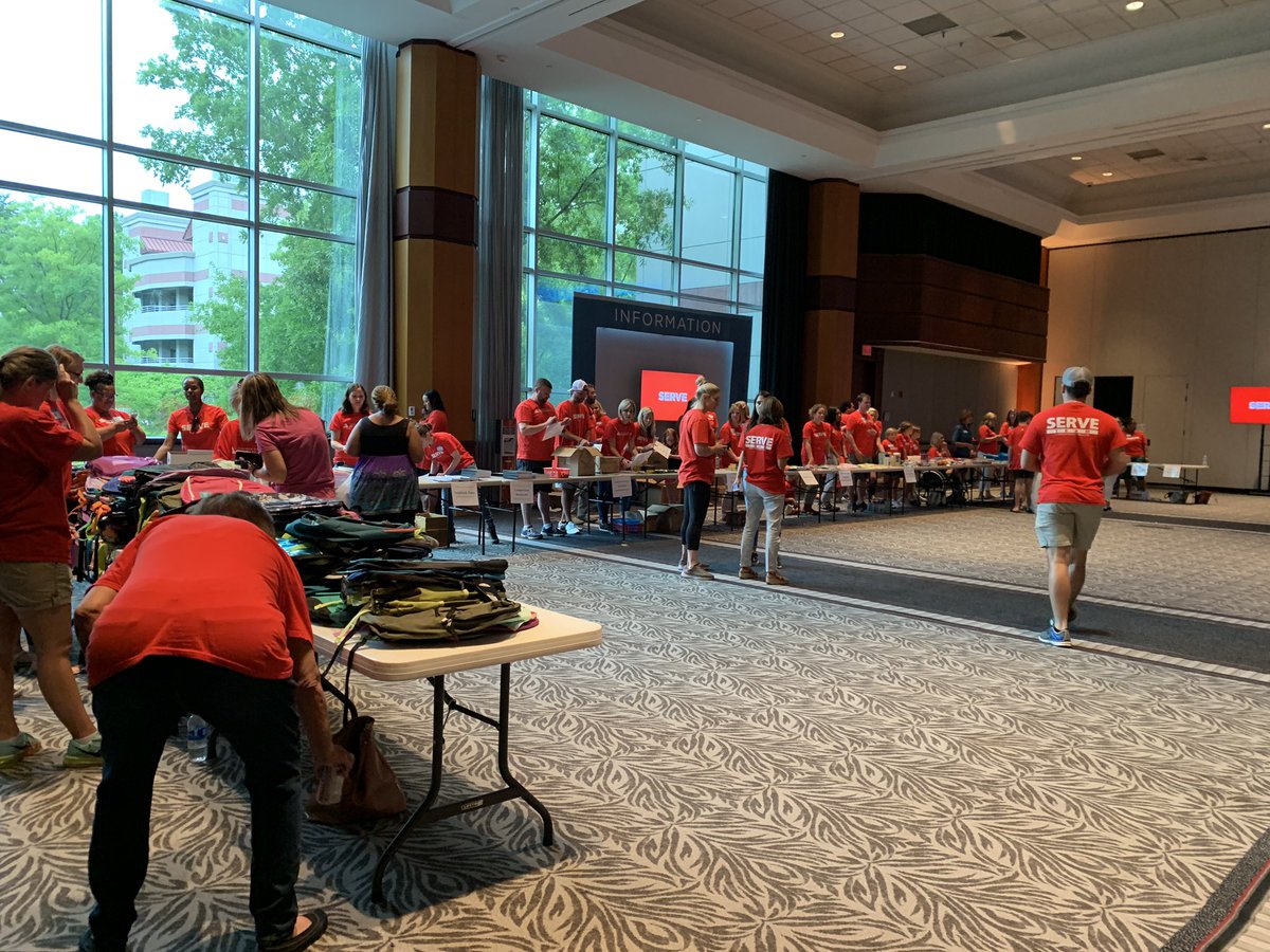 ChristyKearley's tweet photo. @HighlandsAL Single Mom School Supply Giveaway #ServeDay2019 https://t.co/XwLzAcKRAN