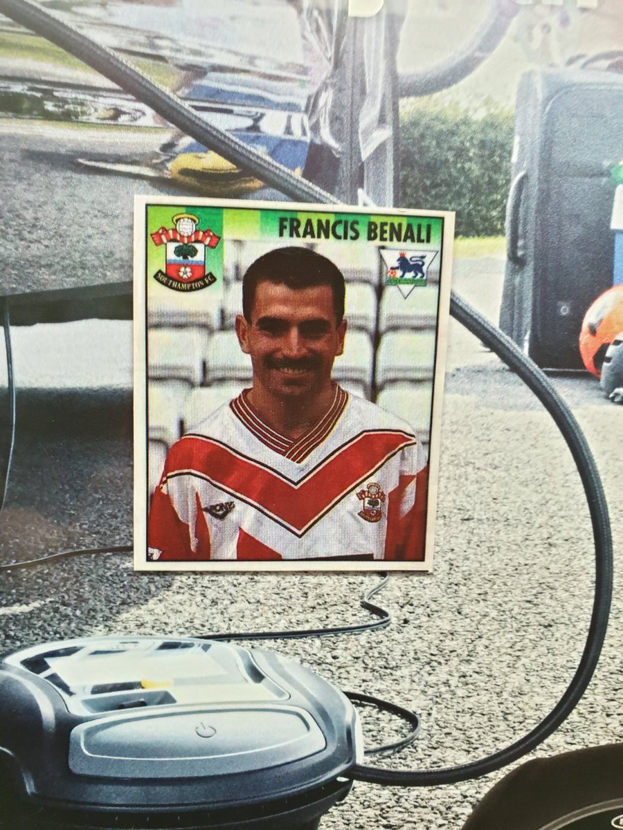 74EliteRiffRaff's tweet photo. Spotted in the M6 toll services, a 25 year old Panini sticker of Francis Benali, of all prople. Doctor Who on an away day, is it? Necking cans of Beavertown on the coach with the Cybermen? @ForgotAboutThem @PlayersIForgot @OldSchoolPanini @OfficialPanini @SouthamptonFC https://t.co/fxceFBjxPo
