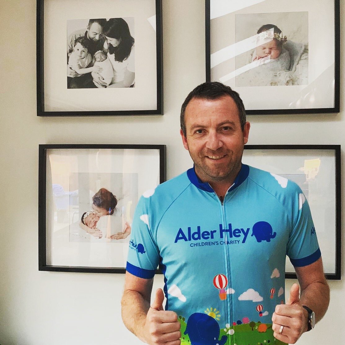 rafitzy's tweet image. 100k nightride? Completed it mate.
Great to ride the silent streets and coasts of the Wirral and Liverpool whilst raising over £1000 for @AlderHeyCharity. Fantastic organisation as usual from the @NightriderBike team 👏🏻 #notyourusualnightout #merceractive #mercercares #timeforbed