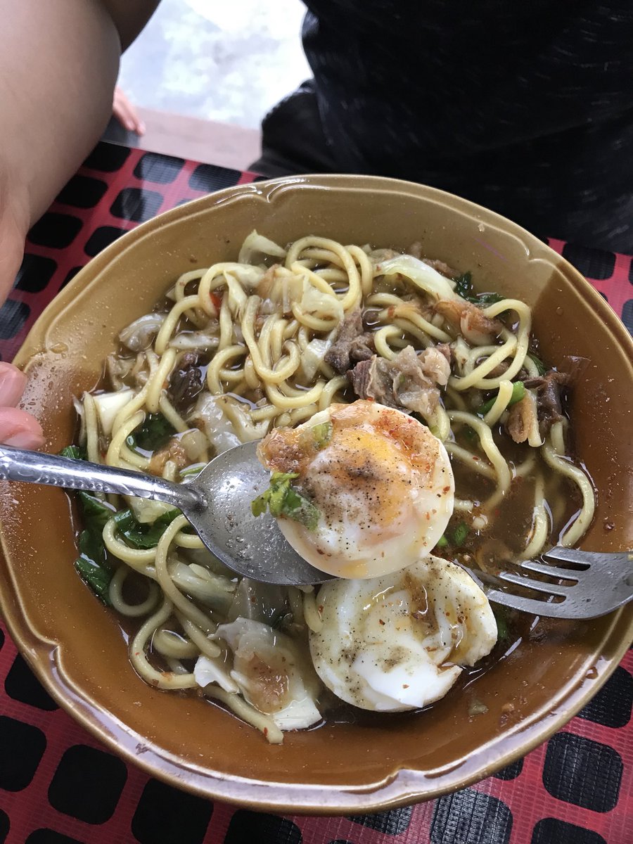 rodiah_amir's tweet photo. Food hunting sampai ke Medan Selera Bukit Naga nak makan Mee Celup versi Kelantan dekat @mcd5_micelup โฃ๐๐ป๐๐ป
#meecelup #medanselerabukitnaga #foodgasm #foodie #foodbloggermalaysia #foodbloggerlife #micelup #shahalamfood #klangfood https://t.co/CM8MH50dSD