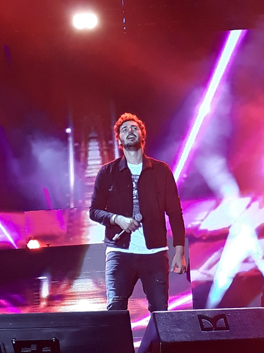 martizanichelli's tweet photo. Per tutto ciò che verrà . 
In bocca al lupo Vige💫🎶🎵💛💫
@AndreaVigentini #Radiobrunoestate #andreavigentini #comelstate #quituttivannoalmaremanoino https://t.co/okajwJJ3sF