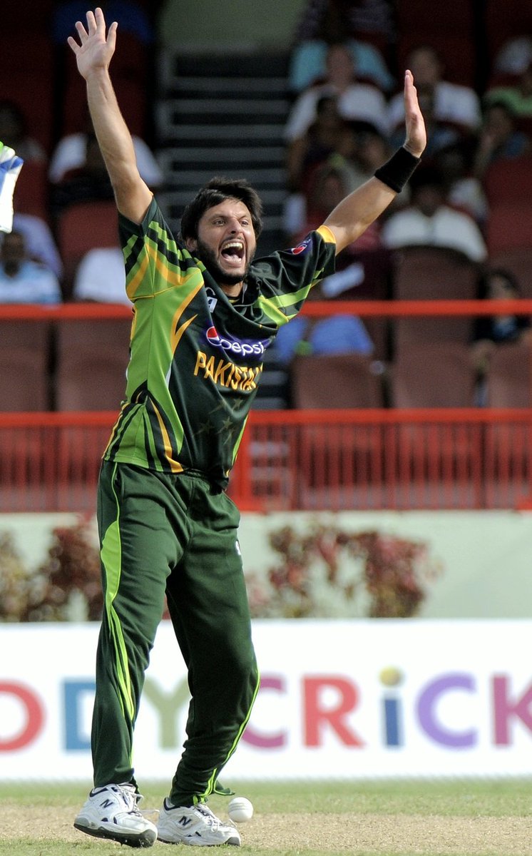 TheRealPCB's tweet photo. Simmons (4-41)
DJ Bravo (5-41)
Pollard (6-50 )
Samuels (7-51)
Roach (8-55)
Narine ( 9-98)
Holder(10-98)
#OnThisDay in 2013, @SAfridiOfficial took seven wickets for 12 runs to register the second-best figures in ODIs, the best-ever by a spinner. https://t.co/tFesxTNUd5