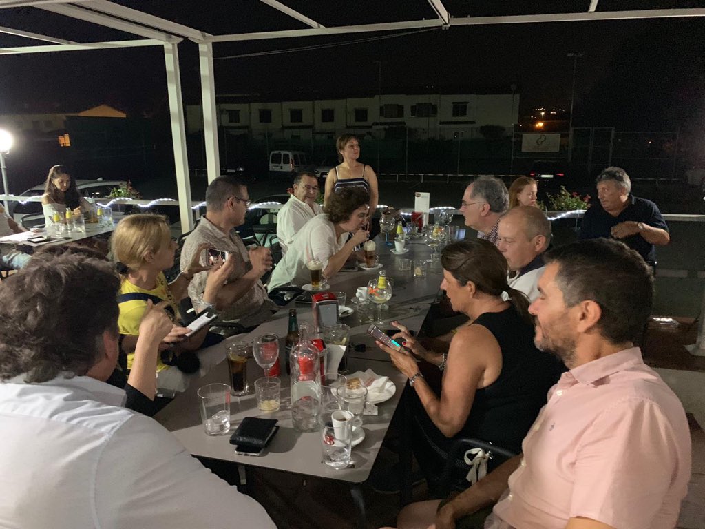 jxCalongeiStA's tweet photo. Sopar de Festa Major de Junts x Calonge i Sant Antoni. Celebrant la Festa Major i gaudint d’una gran programació d’actes, concerts i trobades 😊
#calongeisantantoni #FMcalonge https://t.co/fKM0jT5IWi