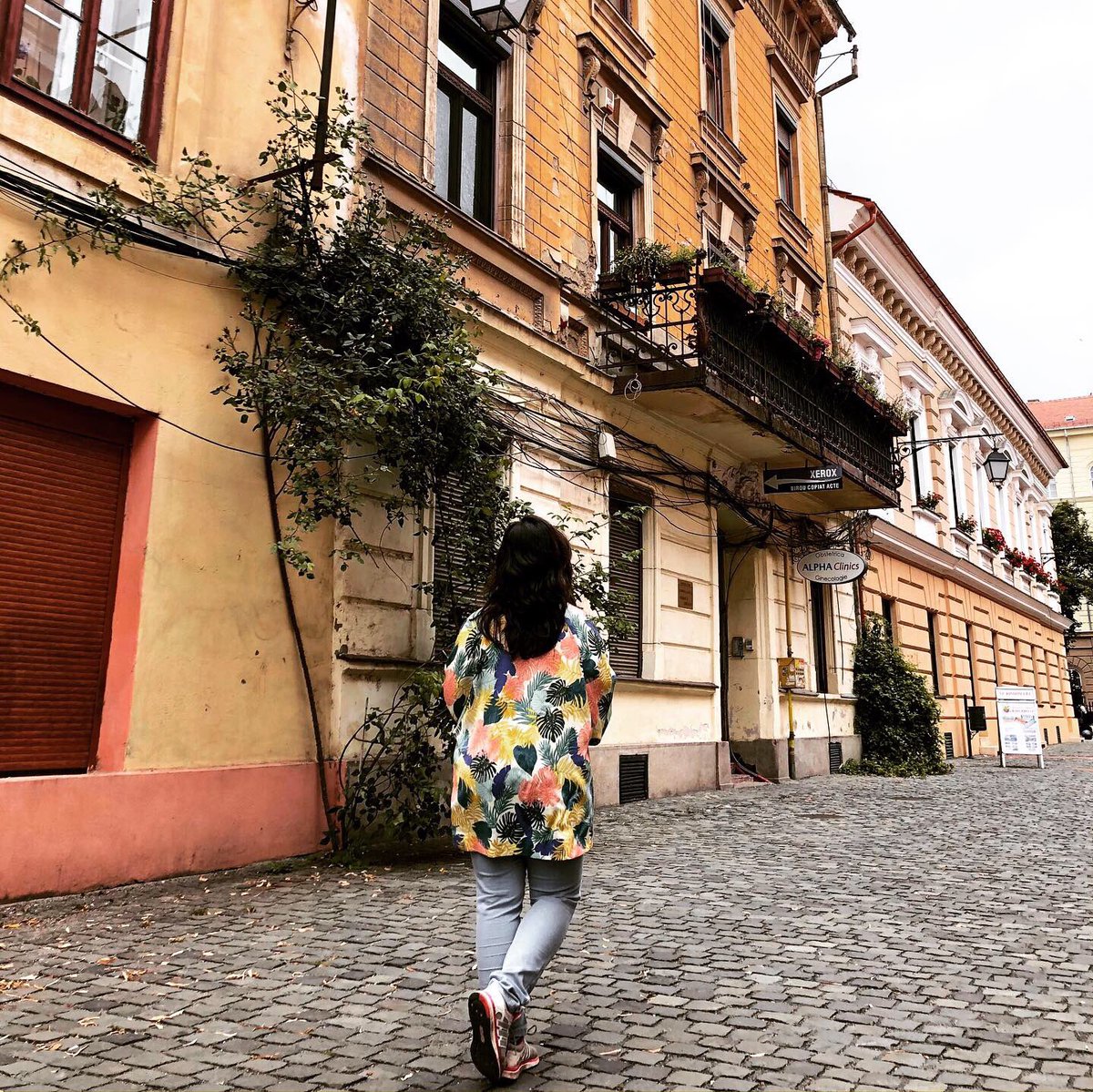 inviaggioconme's tweet photo. Ieri con @exp_romania abbiamo visitato Timisoara, una delle città più importanti della Romania, che nel 2012 sarà nominata capitale europea della cultura! L’ho trovata splendida, vintage e ricca di storia!!! 

#ExperienceRomania #Romania #Travel #Viaggi https://t.co/JpAPOUcqhT