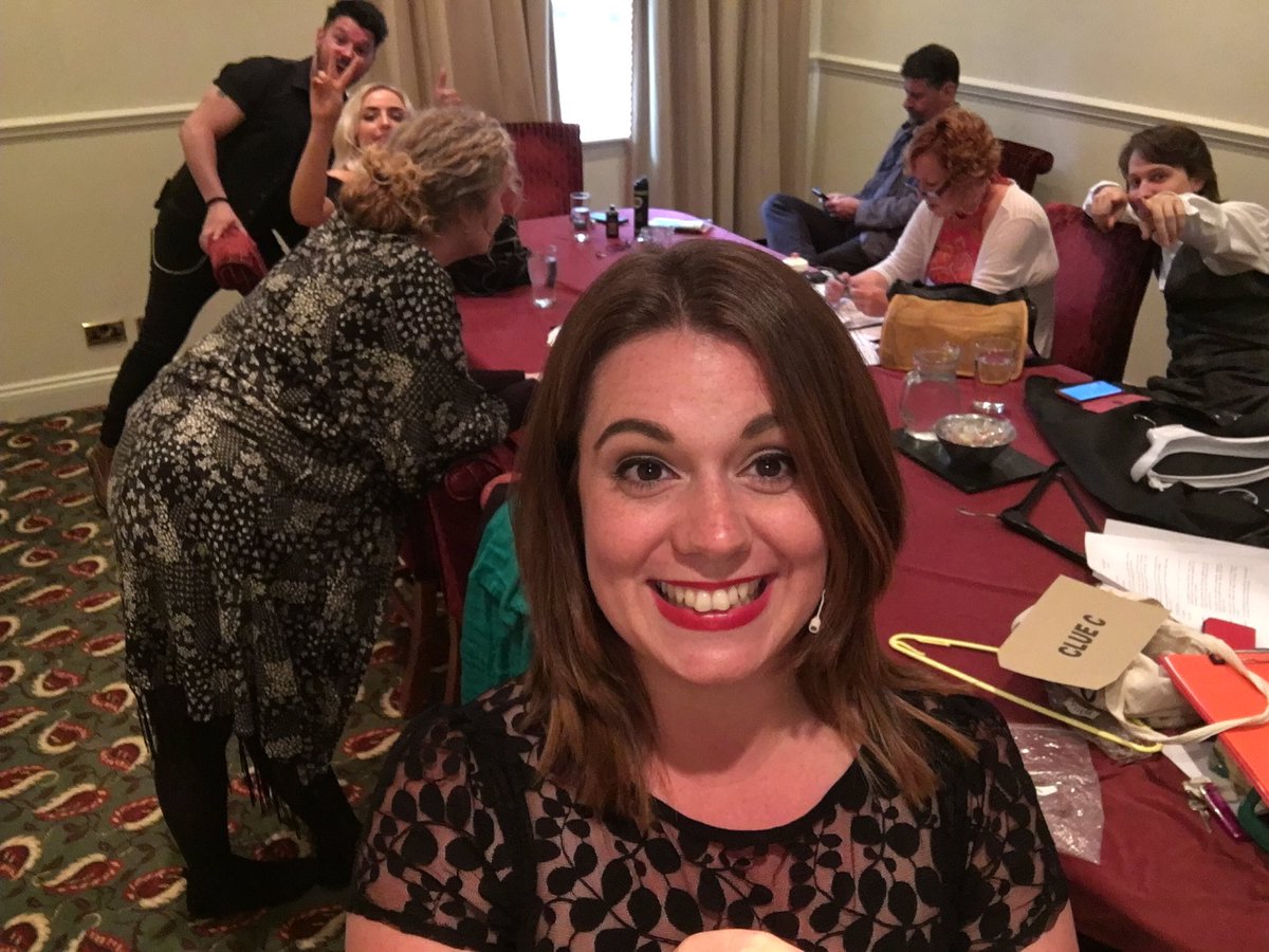 CharmEntsUK's tweet photo. Last night I took a dressing room selfie while the cast were running lines! I ❤️ my new selfie stick! #actorsprepare #charm #murdermystery #backstage #greenroom #selfiestick https://t.co/hz9KpX9uHp