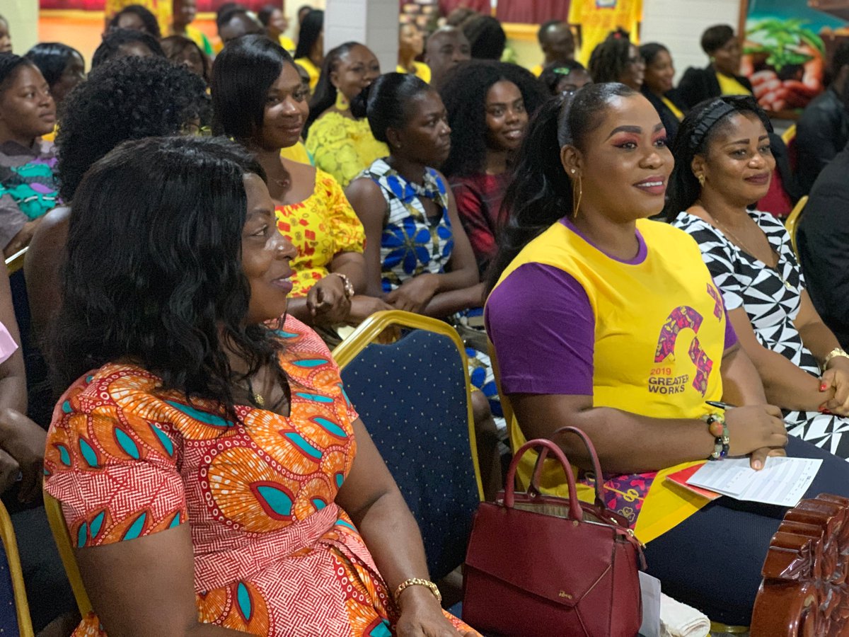 icgcrhematemple's tweet photo. #yellowsunday #SundaysAtICGC #WeAreICGC #GW2019 #RhemaTemple https://t.co/vmDwFkb72O