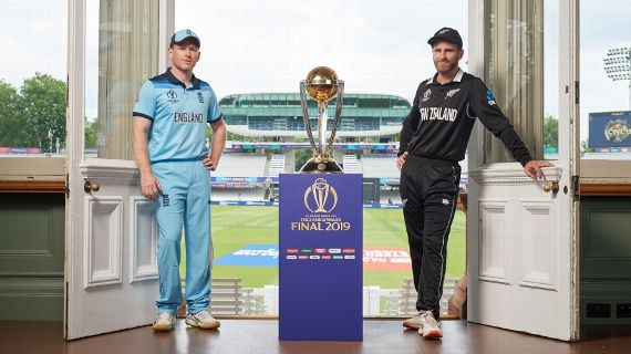 guruhulan's tweet photo. listen my commentary when each song finish at #Kalaifm #Tamilcommentary @guruhulan #CWC19 #CWC19Final #ENGvsNZ newzealand is elect to bat https://t.co/QJAKsKIAFU every 4 or 5mins gap #Cricket #worldcup2019 #commentary 1st time i have got to do big commentary is on #Radio #Kalaifm https://t.co/hPf6VVfsIW