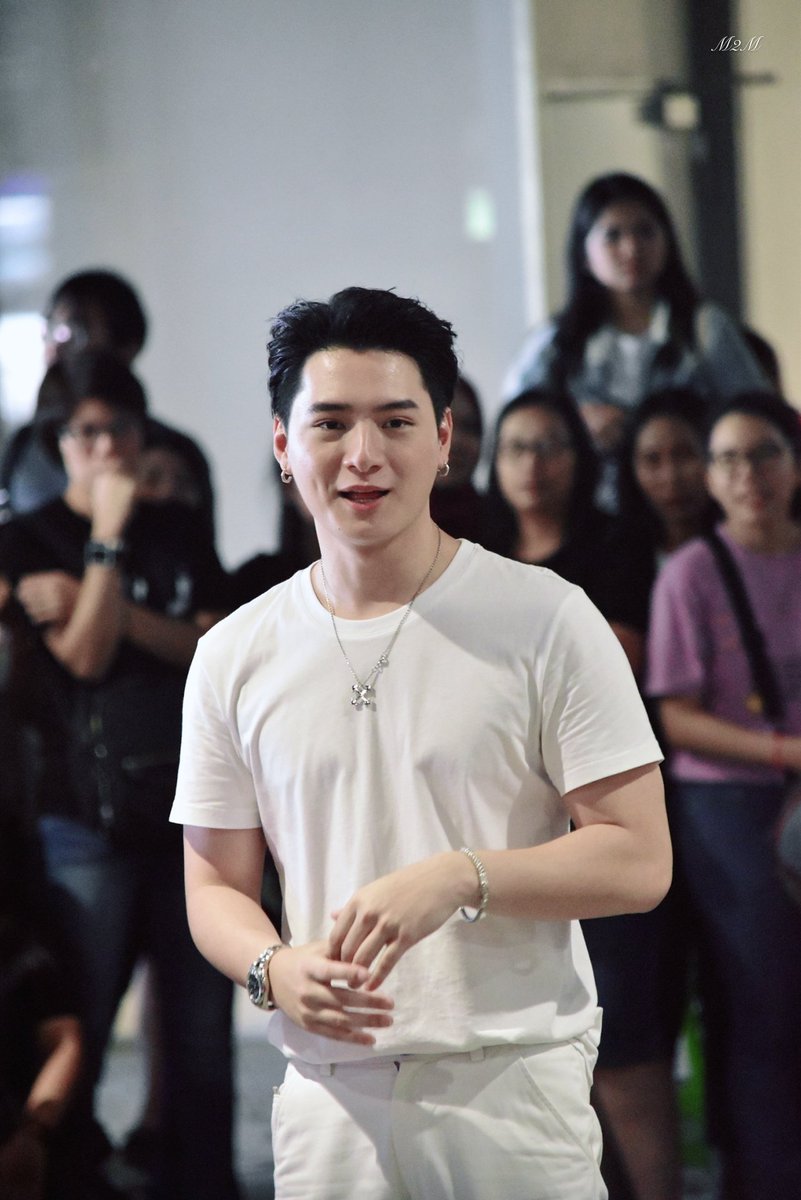 mmi_9489's tweet photo. มีใครน่ารักมากกว่านี้มีอีกไหม
บอกเลยคุณพีน่ารักที่ซู้ดดดด
#KristPerawat
#Muangthailife https://t.co/Iij0Stb6Qu