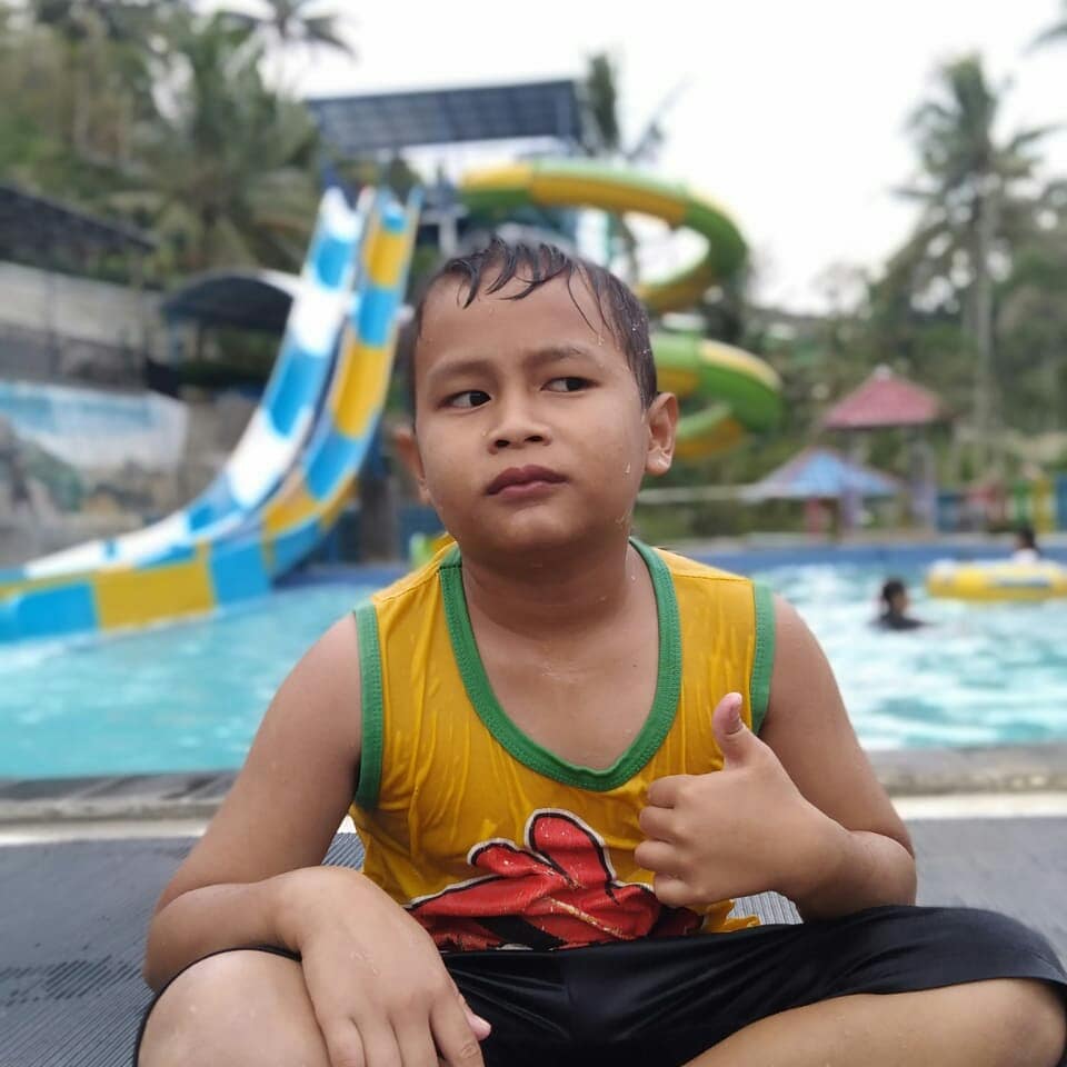 FathiRealPublic's tweet photo. Liburan dulu guys!!👍💚
#AkhirLiburan https://t.co/ZSHXi7DWMS