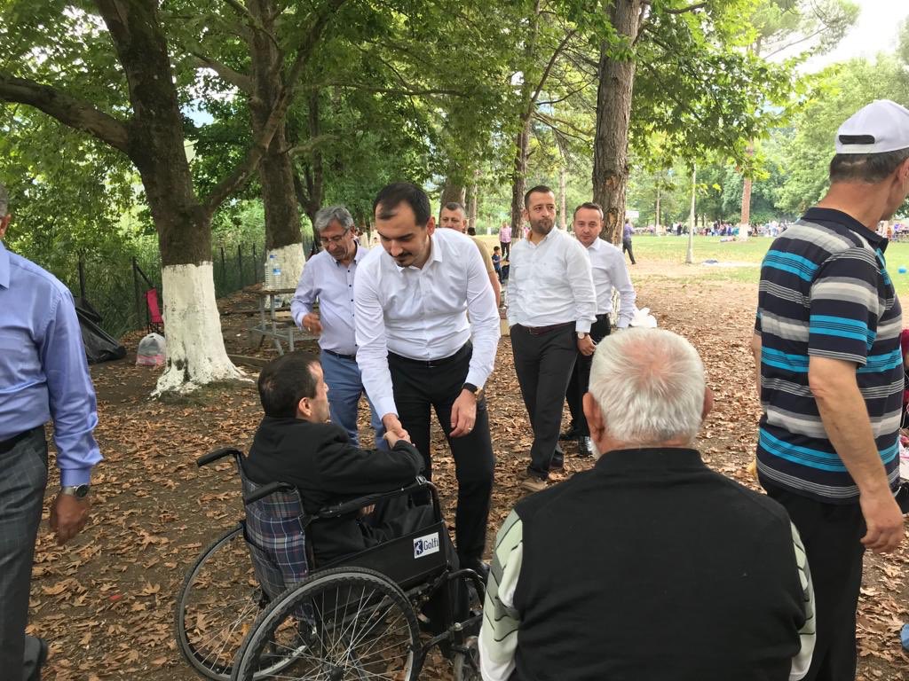 Kocaeli Geredeliler Derneği 12.  Yaz Pikniği programına katılarak Geredeli Vatandaşlarımızla beraber olduk. Birlikteliğin, samimiyetin, muhabbetin yaşandığı bu programı icra eden Dernek Başkanımız Hasan Yel’e teşekkür ederiz.
<a href="/avaliguney/">ALİ GÜNEY</a> <a href="/ellibes_mehmet/">Mehmet ELLİBEŞ</a> <a href="/ilyasseker41/">İlyas Şeker 🇹🇷</a>