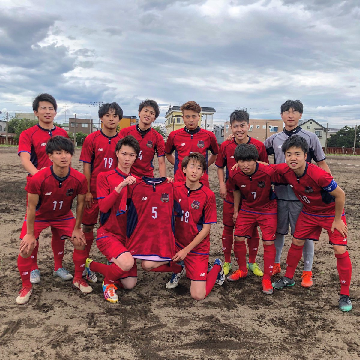 O Xrhsths 札幌大谷大学サッカー部 Sto Twitter 学生リーグ 3部 Vs 北海道医療大学 3ｰ6 得点者 前半 菊池 後半 若狭 宮本 明日も試合です 身体をゆっくり休めて 万全の状態で挑みましょう サッカー 大学サッカー 学生リーグ 札幌大谷大学 サッカー部