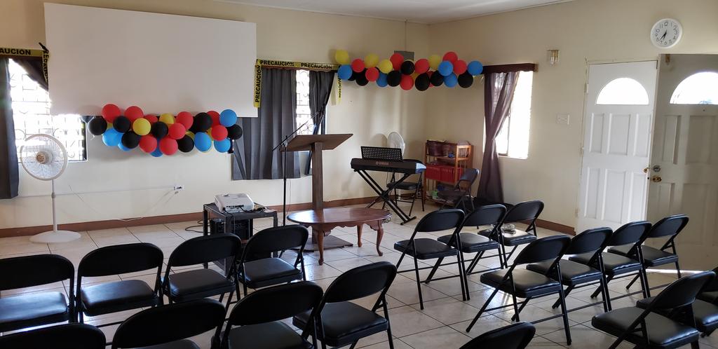 Seth_Hon's tweet image. Looking forward to preaching here in Belize today! Praying for @GBCColumbus this morning and @Bryan6306 as preaches! God is good all the time and everywhere! #samegospel #samebible #preachingtheWordinBelize