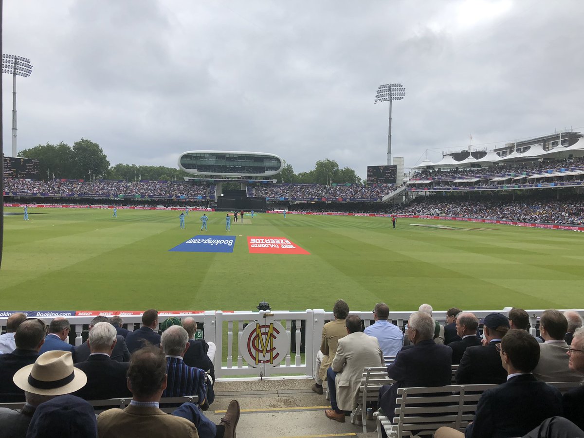 arfanakram's tweet photo. View at the stunning @HomeOfCricket for the Cricket World Cup Final #CWC2019 #Finals #CWC2019Finals #EngvNZL #LoveLords 🏏 https://t.co/IPFhUVl93m