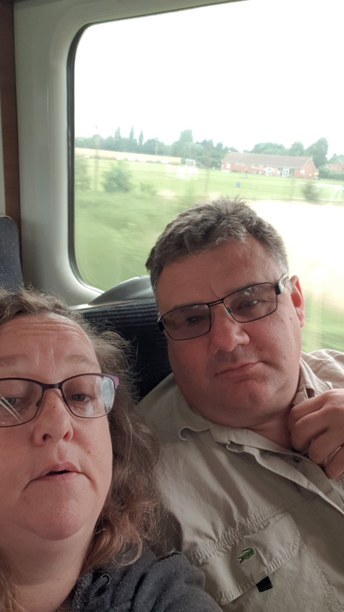 americanhippy8's tweet photo. On our way to London for Quadrophenia 40 thanks to 
#SkyVIP @SkyUK https://t.co/0WIUhyNfQN