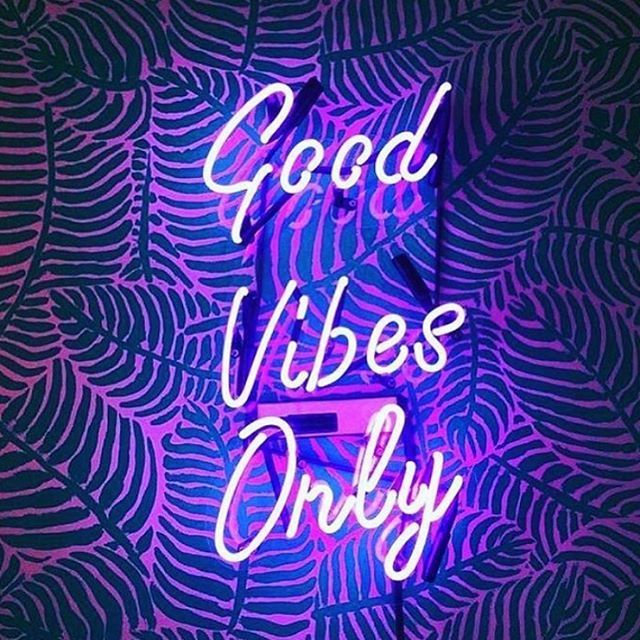 RoosBeach's tweet photo. This Sunday we want .... 💁🏼♀️🦄💜 #sundayfunday #sundaymotivation #sundaysunshine #sundaylove #roosbeach #lovingyou #goodvibesonly #smileitstheweekend https://t.co/JLmITirUaD https://t.co/MyntIbdH6u