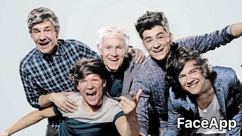 Louis_Tovlinson's tweet photo. One Direction come back: 🤣 https://t.co/Zg7e7SRwee
